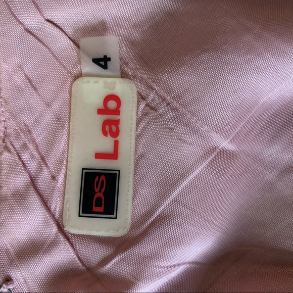 Soft tweed fitted short skirt in pink and tan. - Picture 5 of 7